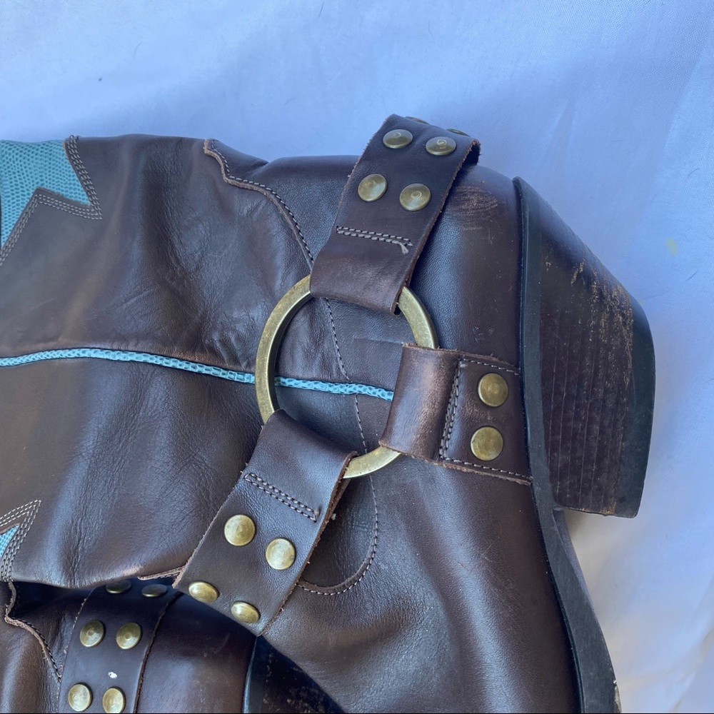 SOLD vintage Brown Cowboy Boots - Picture 8 of 9